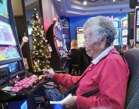 D. Bernice Davis Photo 2.jpg