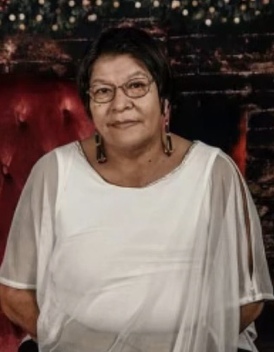 Theresa Henry PHOTO.jpg
