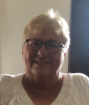 Linda Barker PHOTO.jpeg