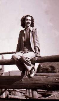 Madeleine Curnow - PHOTO.jpeg