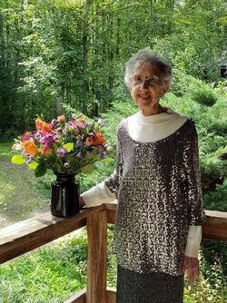 Catherine Stidsen PHOTO 1.jpeg