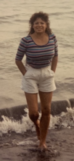 Bonnie Bombery PHOTO.jpg