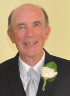 Richard Harnett - PHOTO - PAPERS.jpg